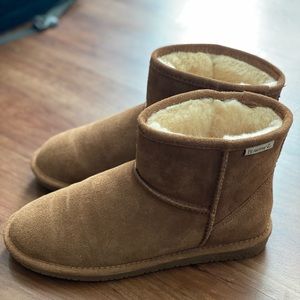 Brown Bearpaw Boots size 8.5 Ankle height